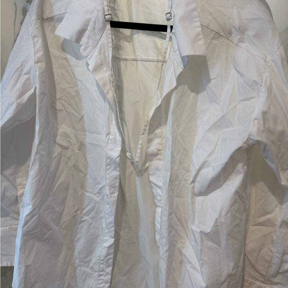 Zara Convertible White Button-Down Shirt